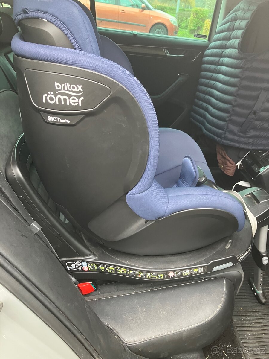 Britax Römer Dualfix M i-size 2 ks
