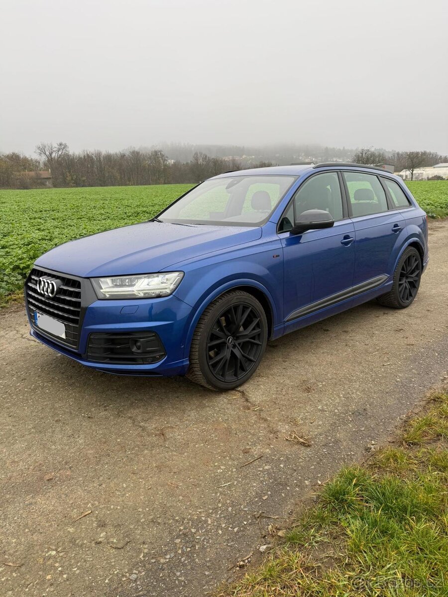 Audi Q7 3.0 TDI quattro, S line paket (interiér a exteriér)
