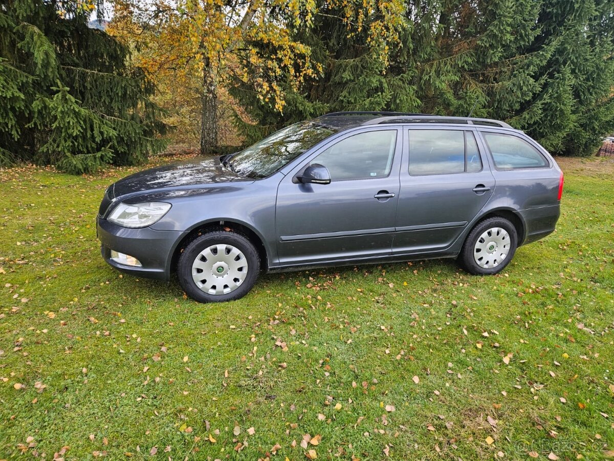 Škoda Octavia 1,8 TSi 118 kW najeto 110 tisíc km ČR serviska