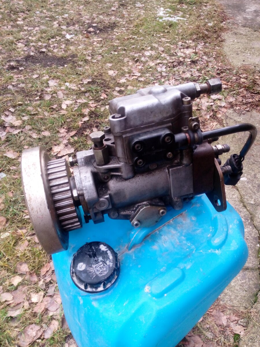 Vstřik. čerpadlo Transporter, Caravelle, Multivan T4 2.5 TDI