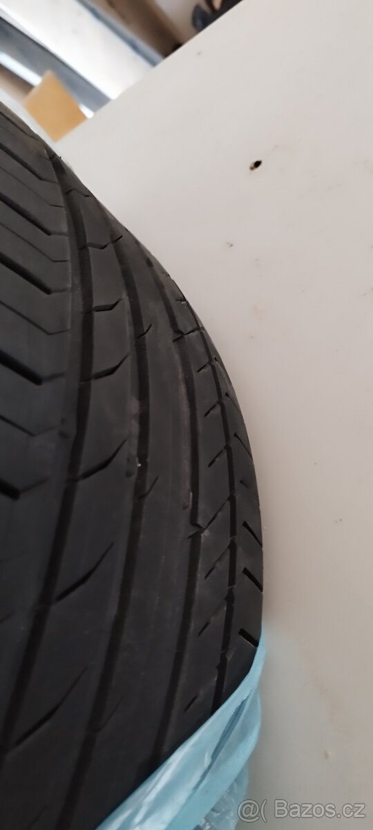 Škoda kodiaq 235x40xR20 8.0J x 22H2 ET41