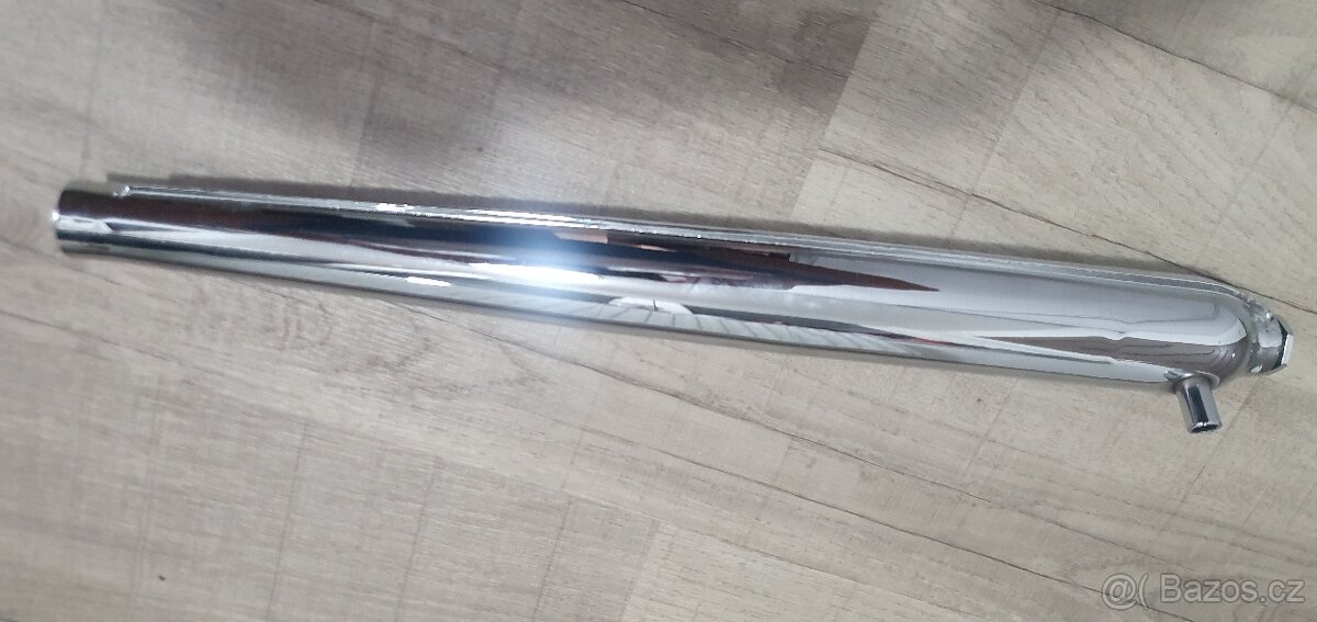 Stadion S11 - výfuk