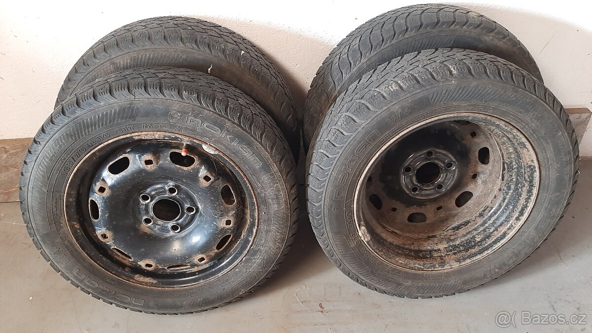 Plechové disky + pneu na Škoda Fabia 1