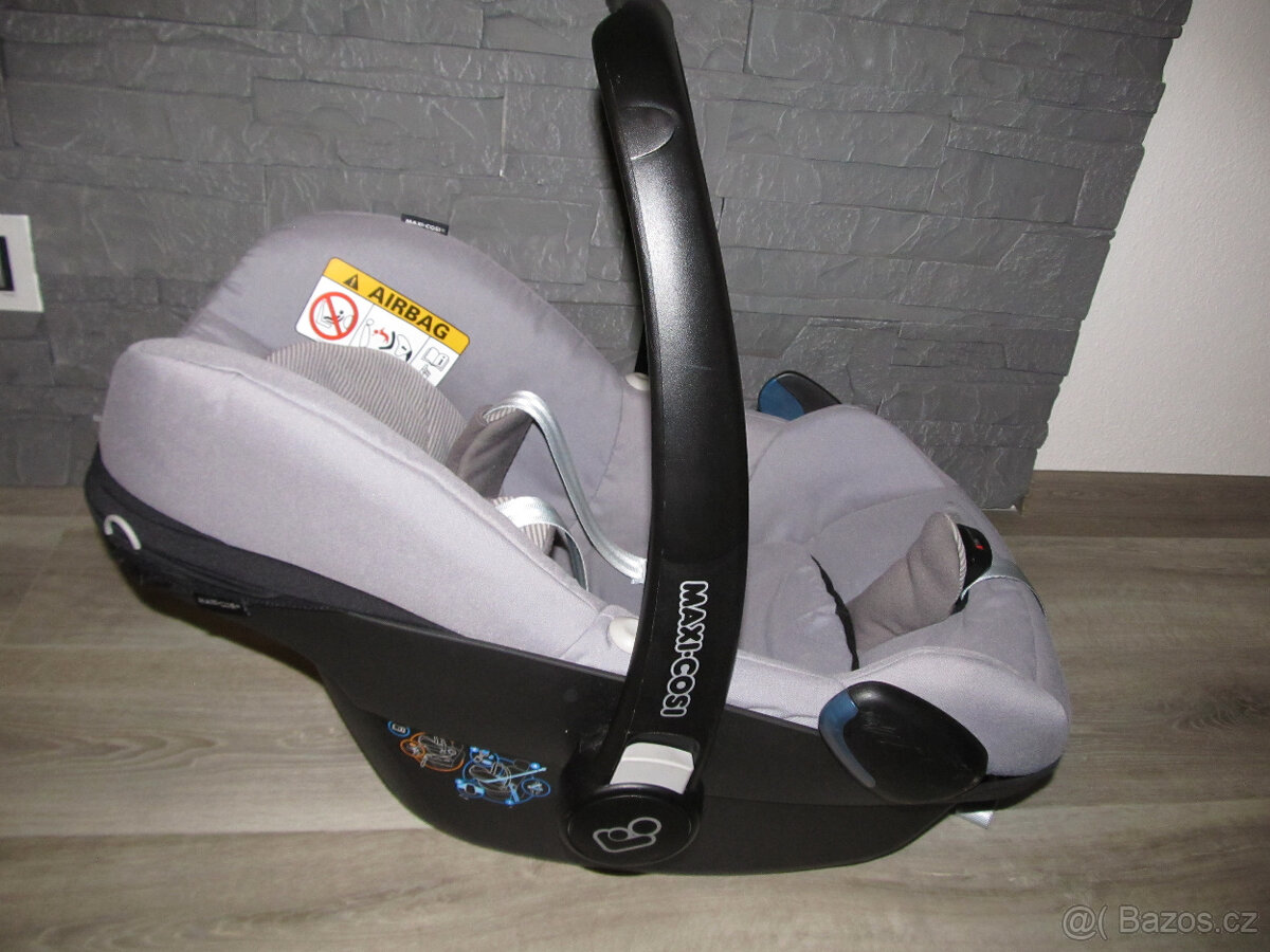Autosedačka 0-13 kg Maxi Cosi Pebble+ZDARMA adaptéry ke kočá