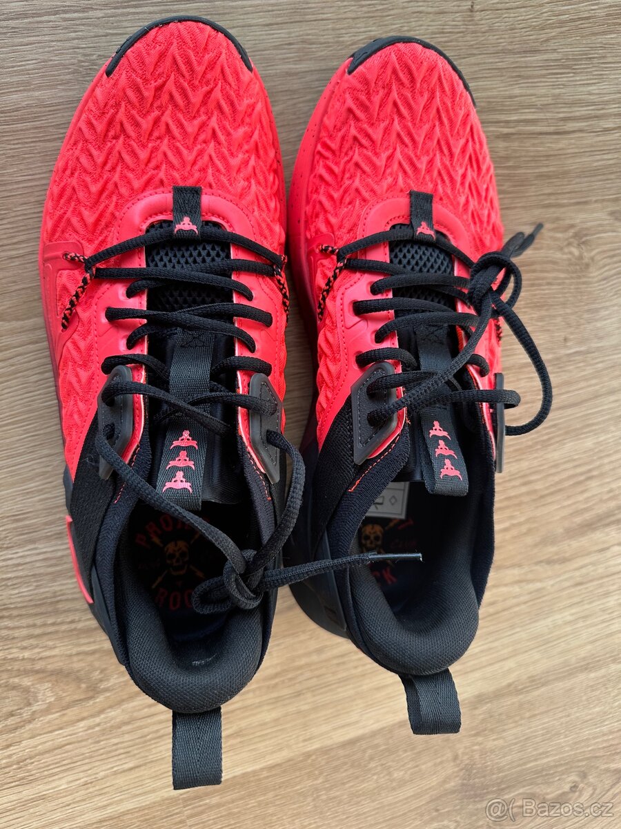 Nove tenisky Under Armour UA Project Rock 6 - vel. 44