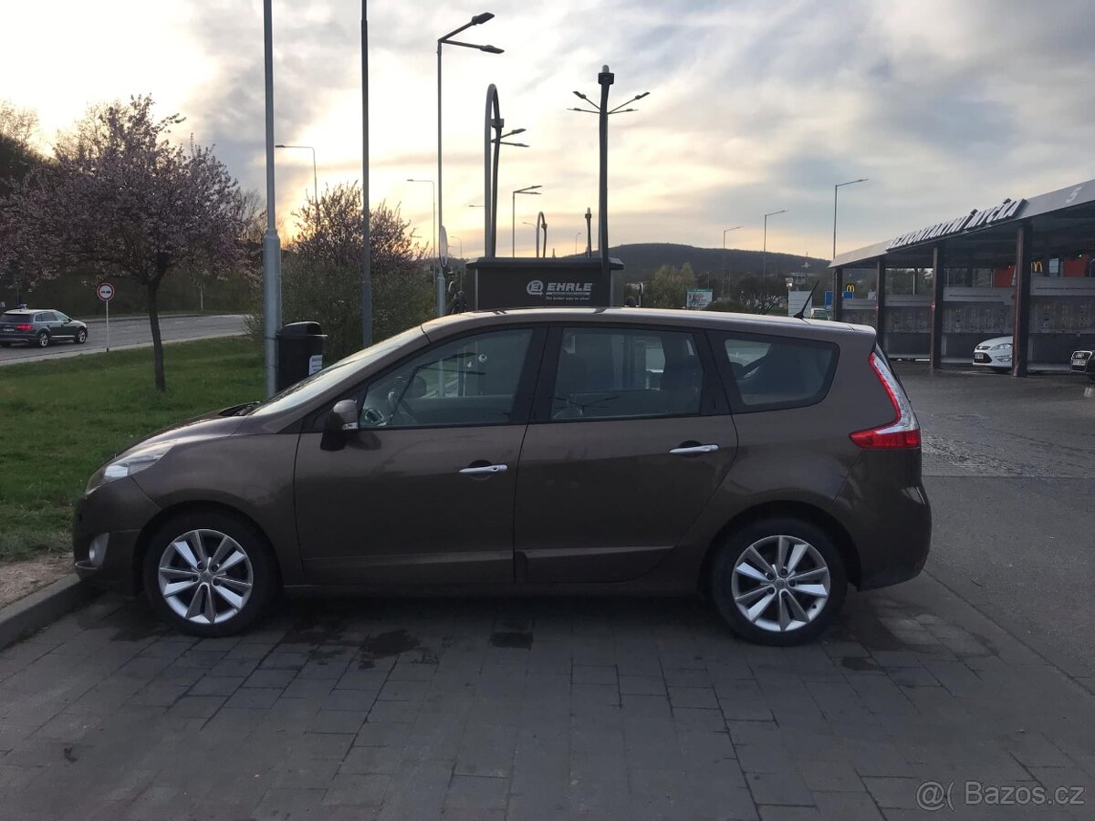 Renault Megane Scenic