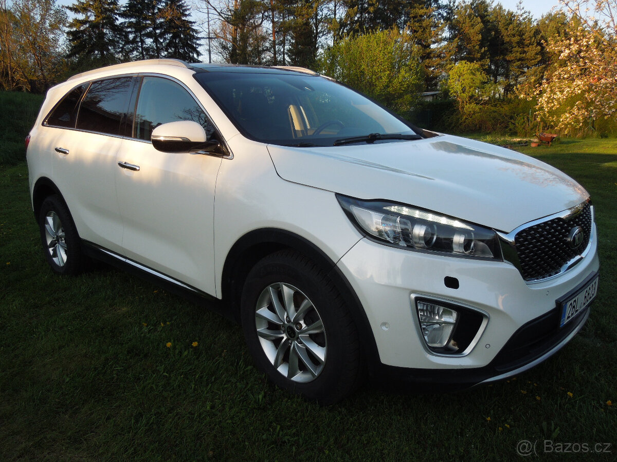 KIA SORENTO 2016 MOTOR 100TKM PANORAMA , TAŽNÉ
