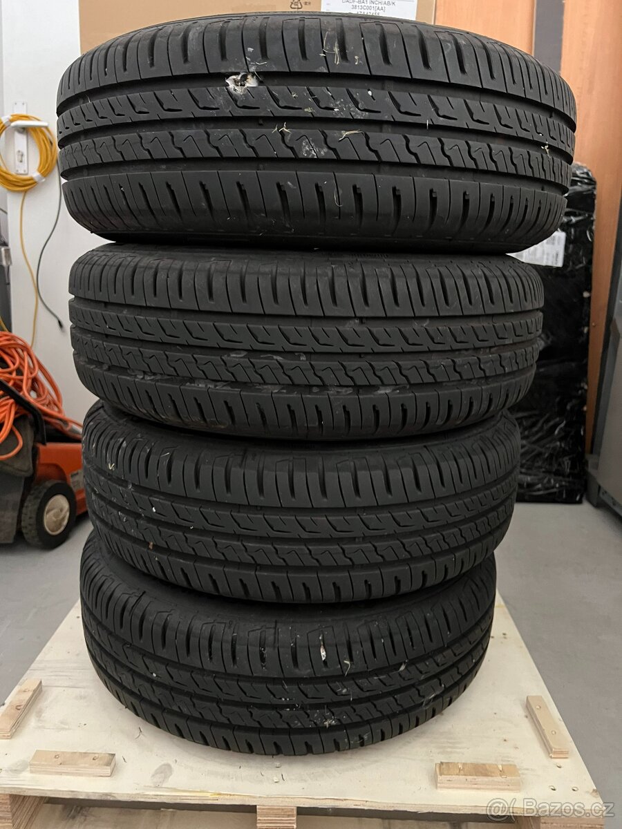 Kola Renault Kangoo kompletní letní 195/65 R15 91 T