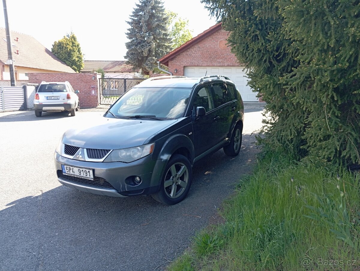 Mitsubishi outlander dvoulitr diesel na ND