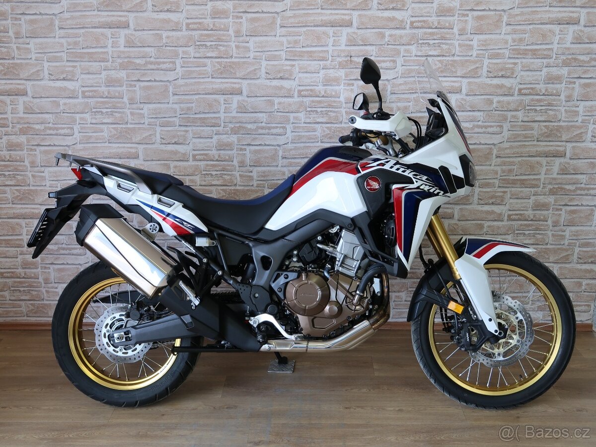 Honda CRF1000 Africa Twin jako nová, 1.majitel, 8000km