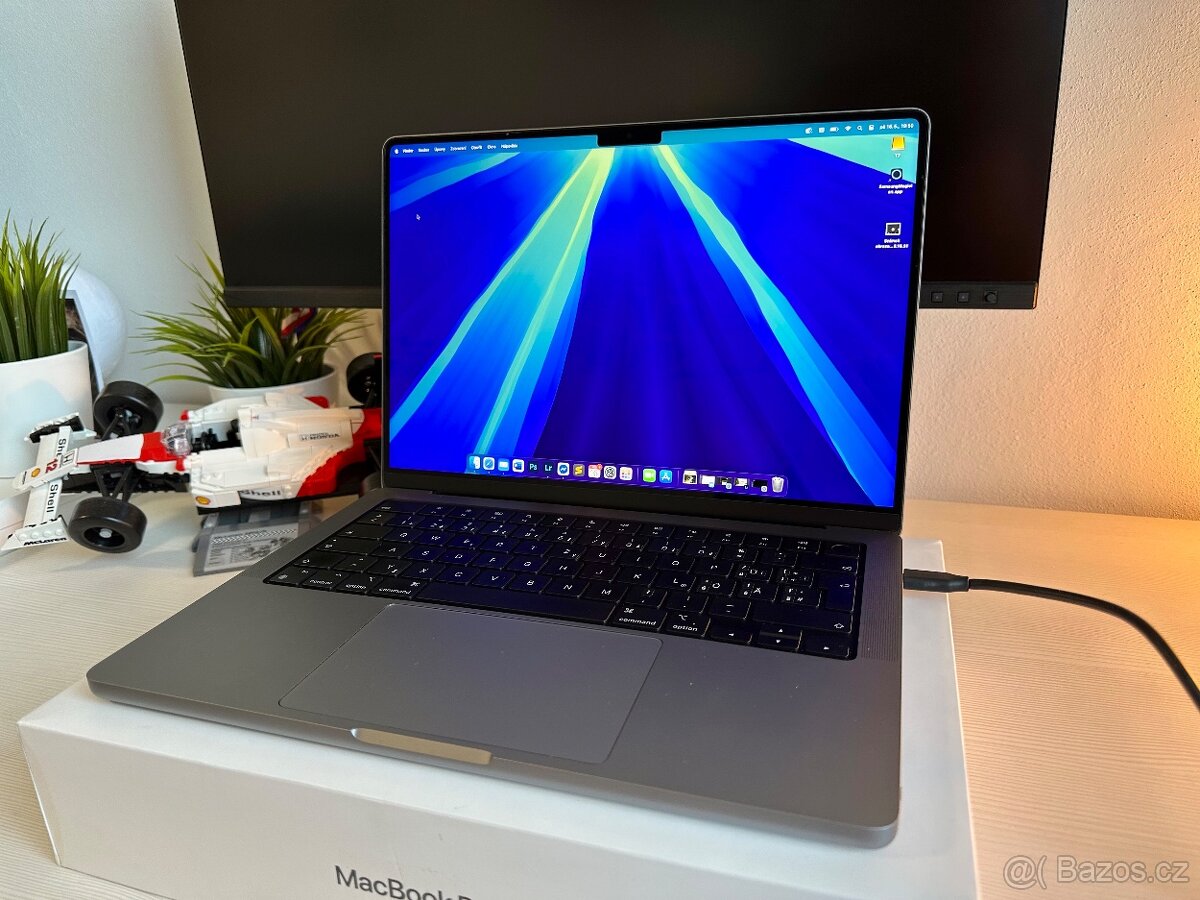 Apple MacBook Pro 14" M1, 16GB RAM, 512GB SSD, záruka
