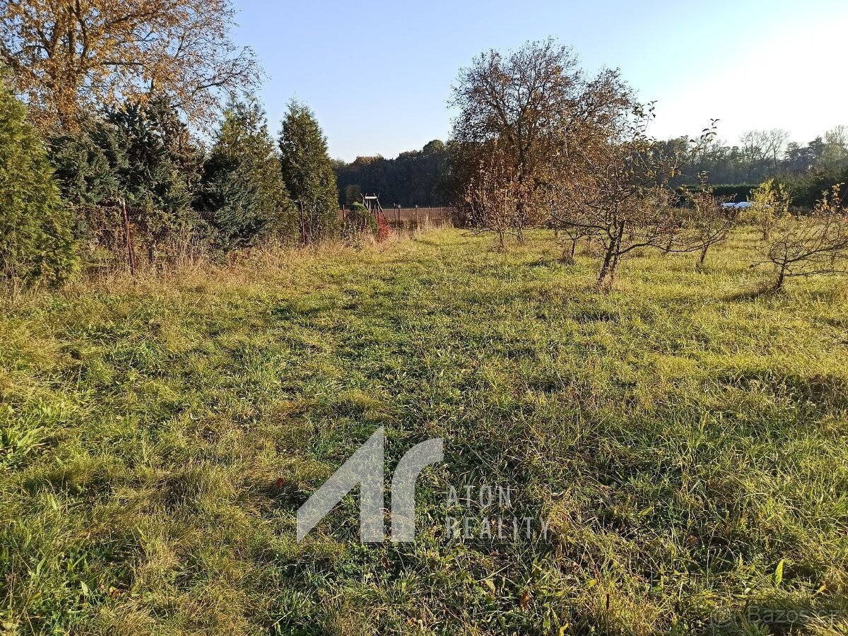 Kopidlno – stavební pozemek 3.571 m2, projekt na RD - pozeme