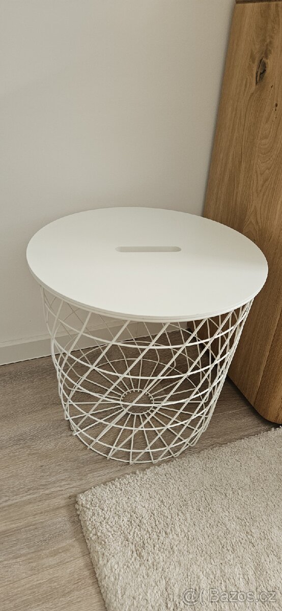 Stolek Ikea