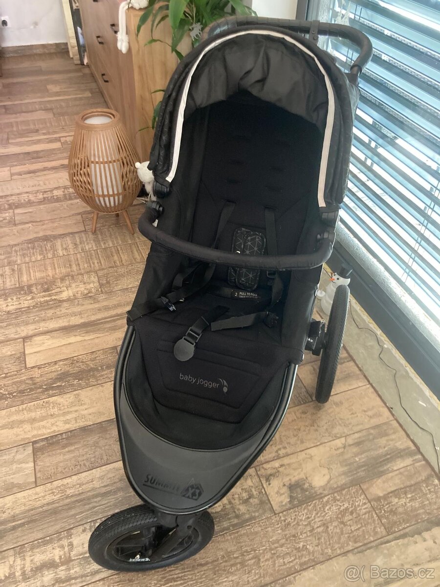 Kočátek BabyJogger SUMMIT X3 SINGLE MIDNIGHT BLACK 2021
