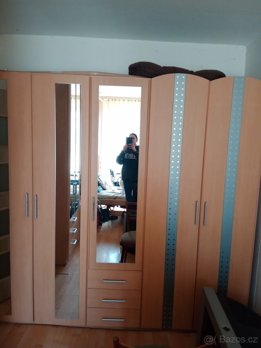 Vetsi skrin