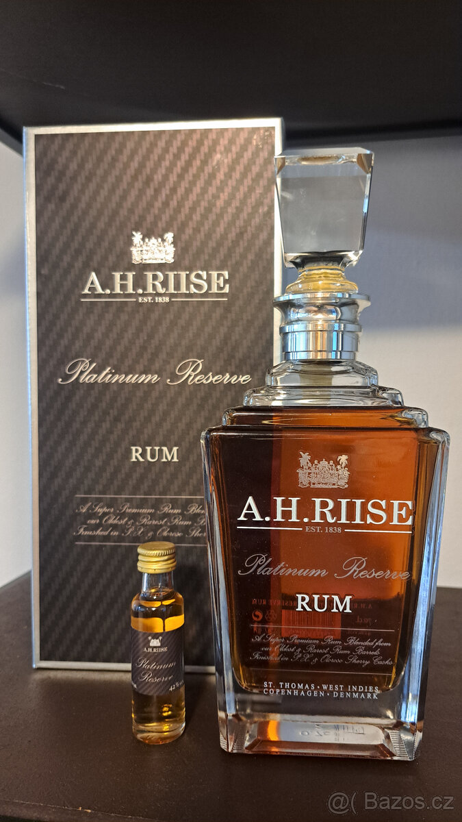 A.H. Riise Platinum Reserve + originální miniatura