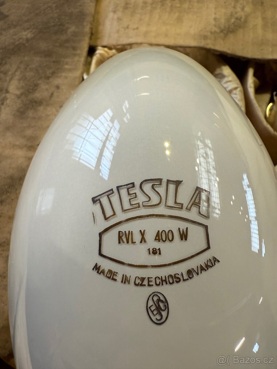 Rtuťová výbojka TESLA