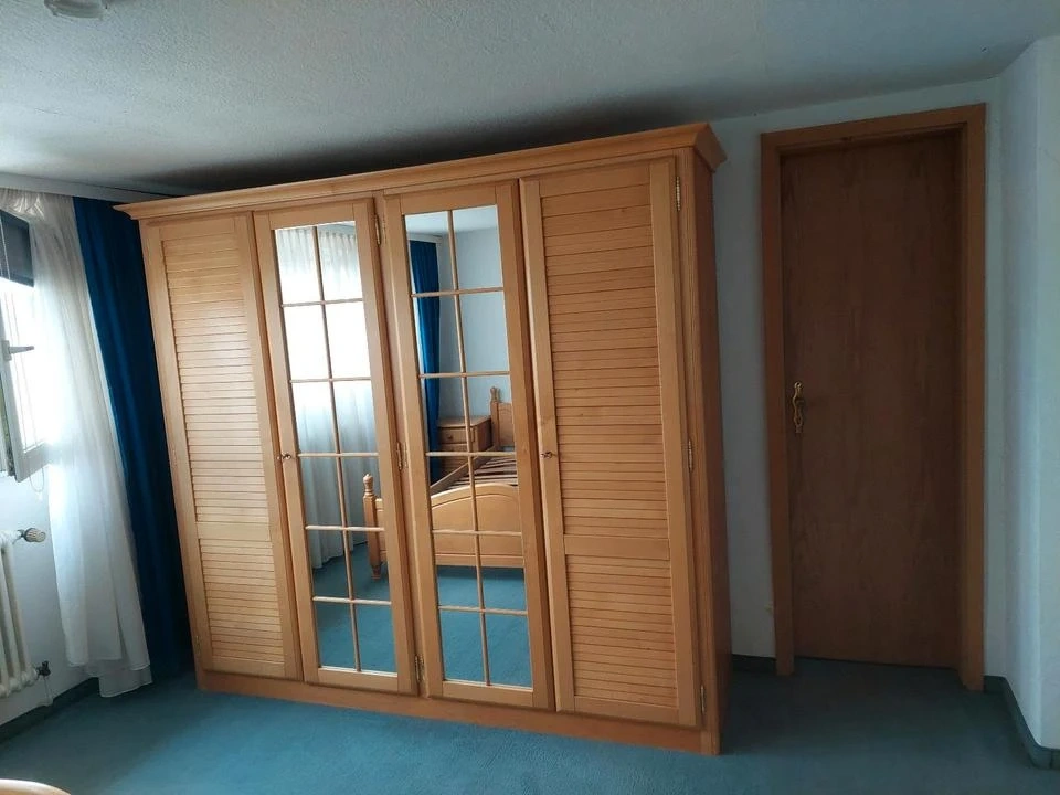 Klasická masivní ložnice (3473)