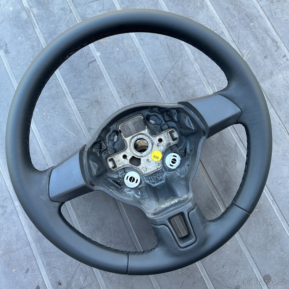 Vw Polo 6r nový kožený volant