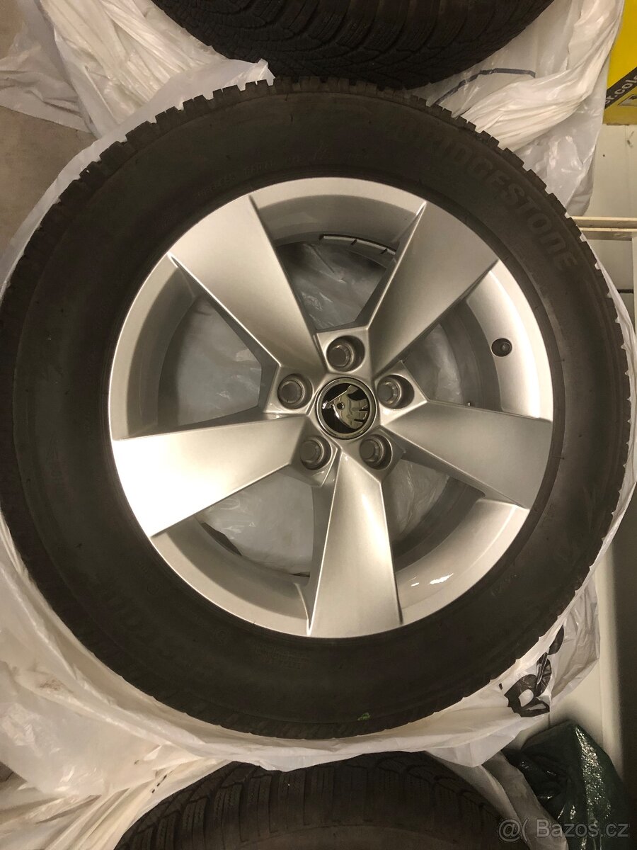 Alu kola Škoda Fabia + pneu Bridgestone 195 65 R15