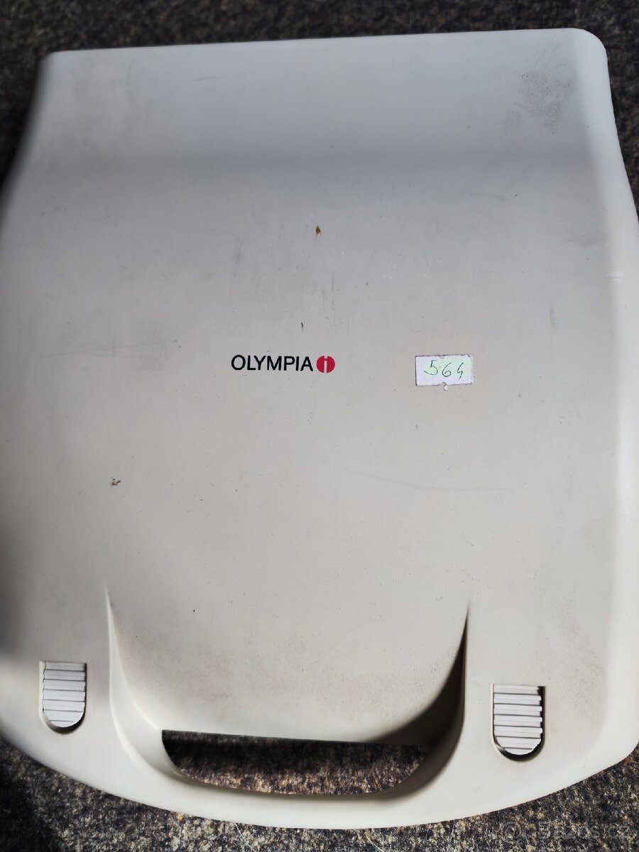 Psací stroj Olympia Traveller