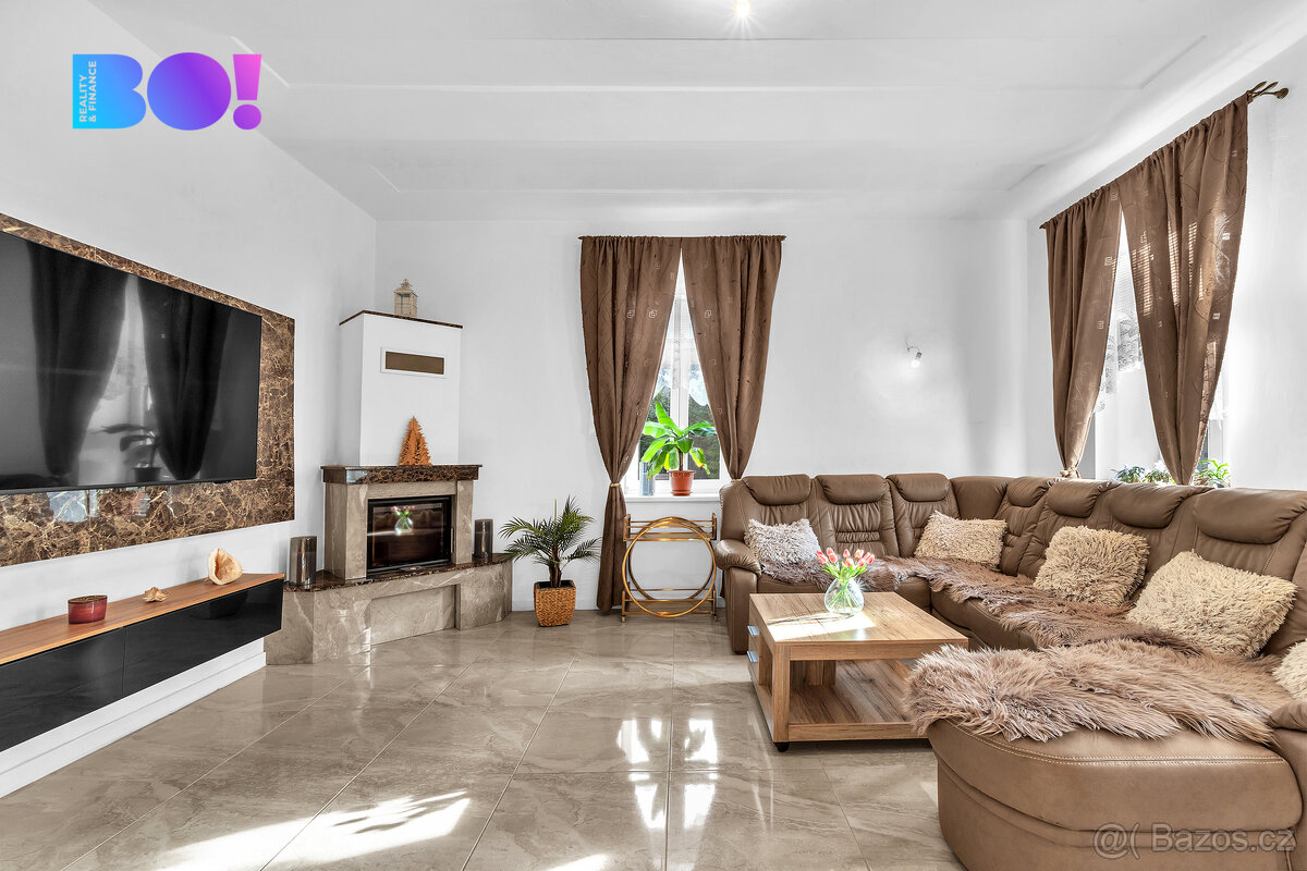 Prodej rodinného domu 239 m², pozemek 667 m², Slatina nad Úp