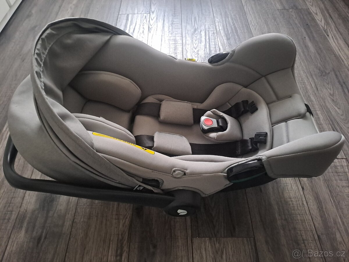 Prodám tři roky starou autosedačku