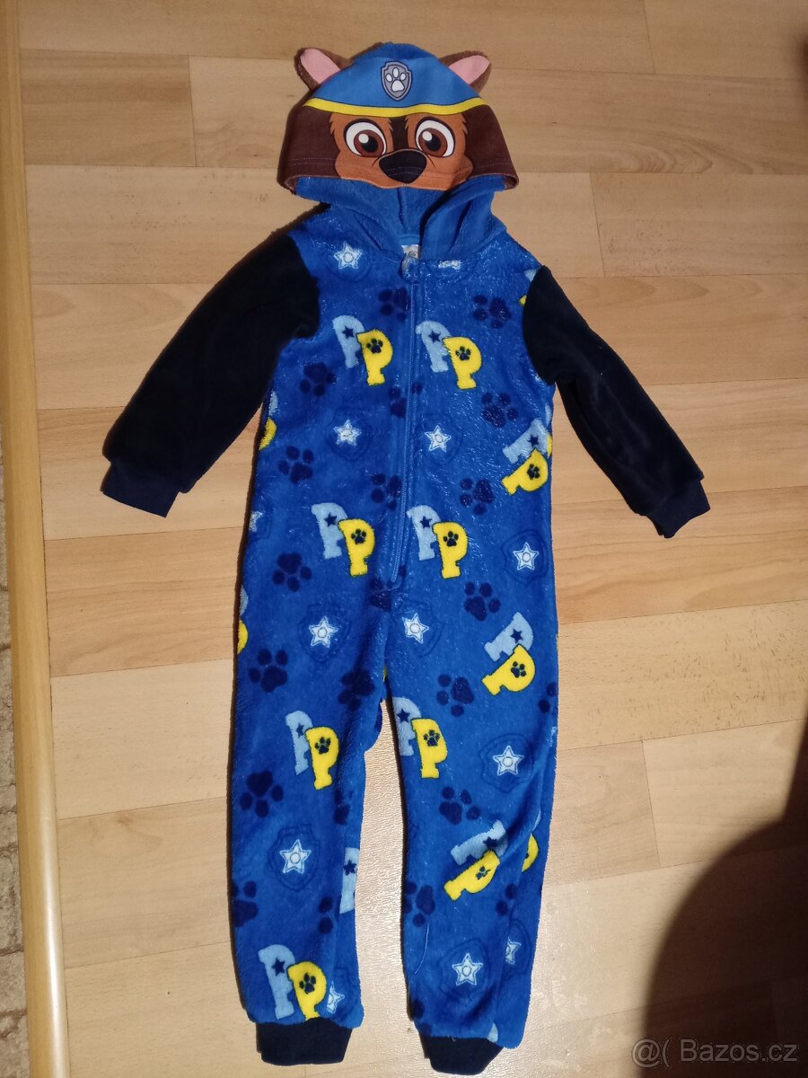 Kostým. Tlapková patrola