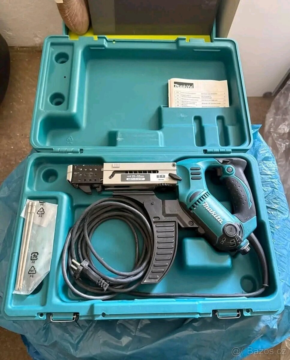 Elektrický šroubovák značky Makita (6842)