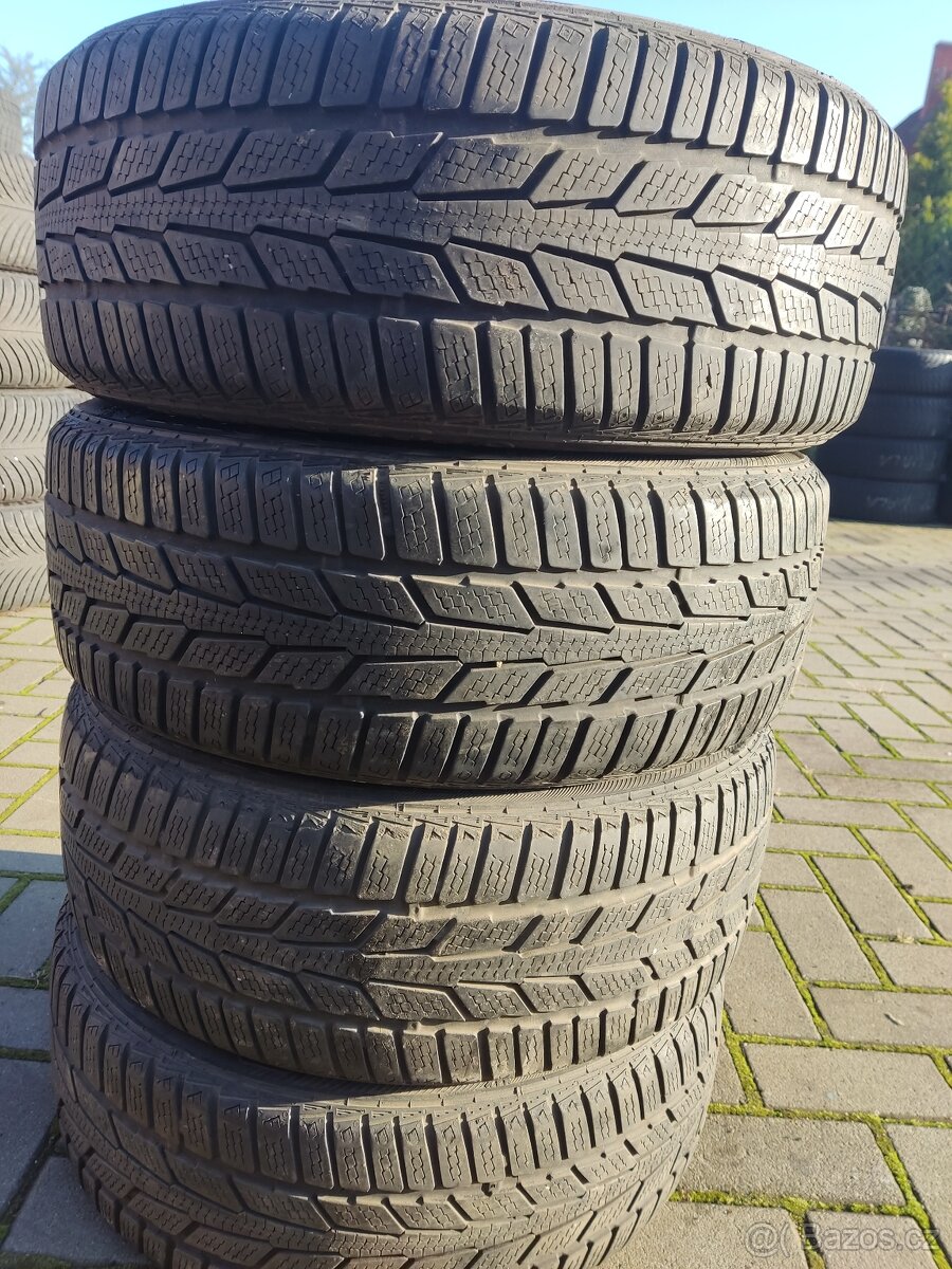 Semperit 185/55 R15 ZIMA