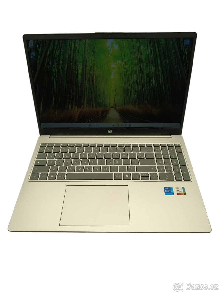 HP 15-FD005SF ( 12 měsíců záruka+Faktura )