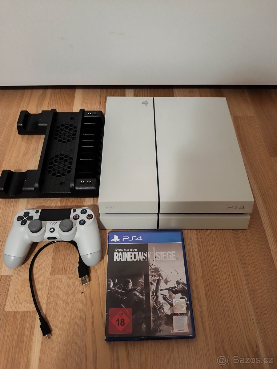 PlayStation 4 FAT WHITE EDITION