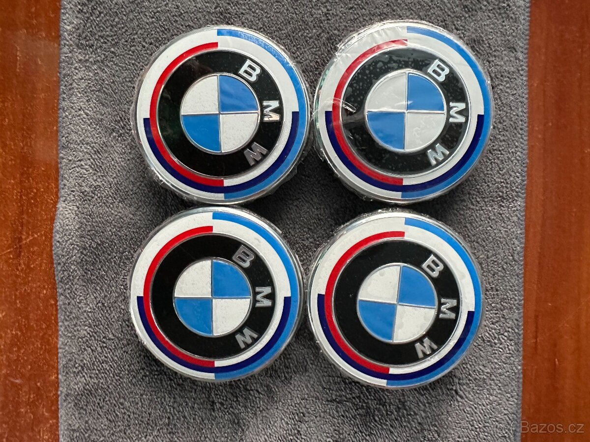 Středové pokličky 68mm - BMW M-power Výročí 50 let
