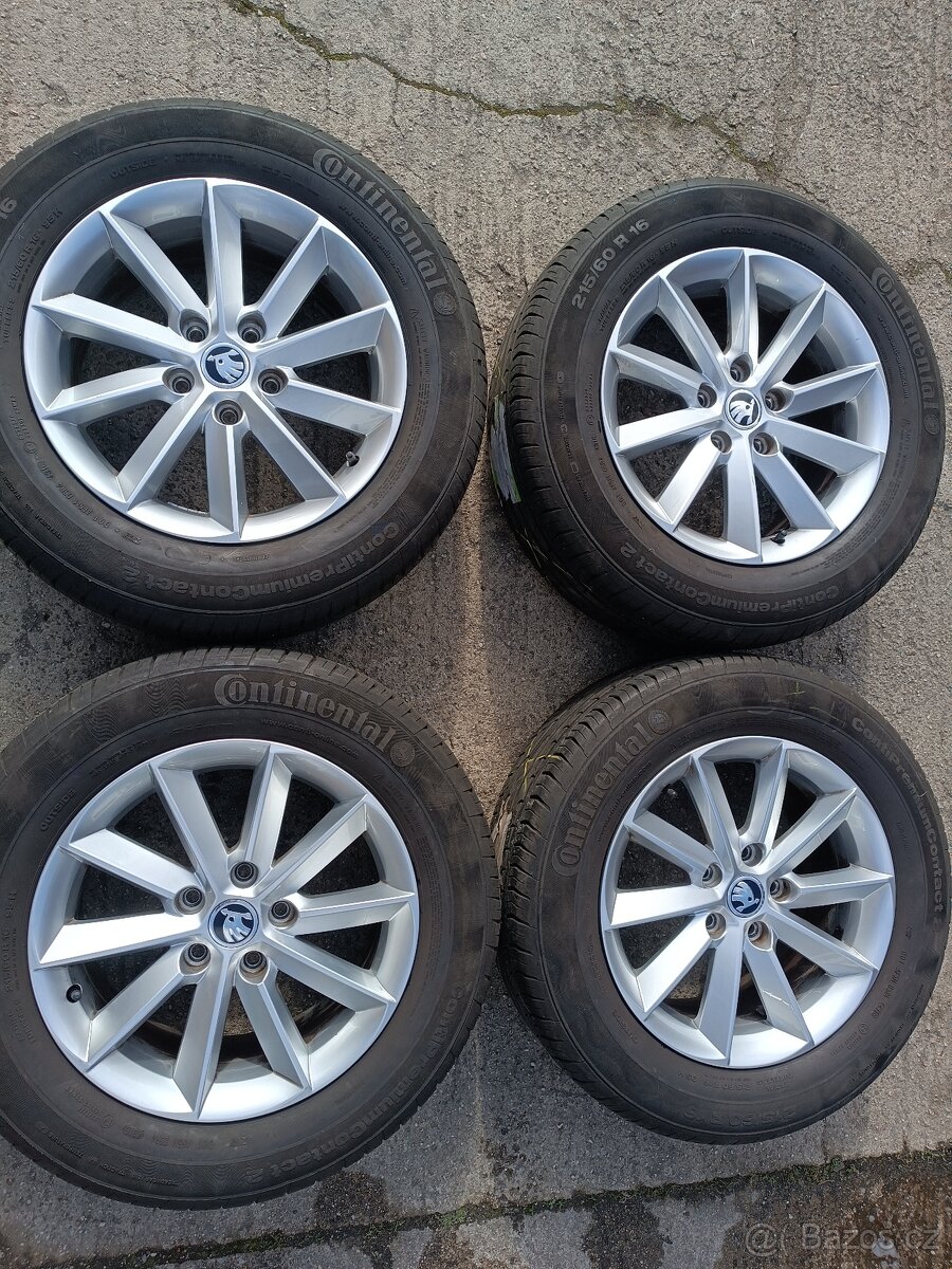 Škoda Yeti - originál alu 7x16 et45 + letní 215/60/16