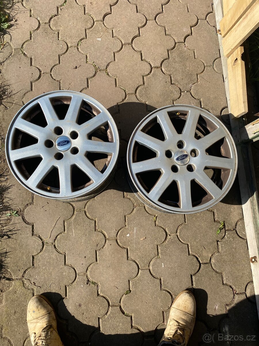 Elektronové disky Ford