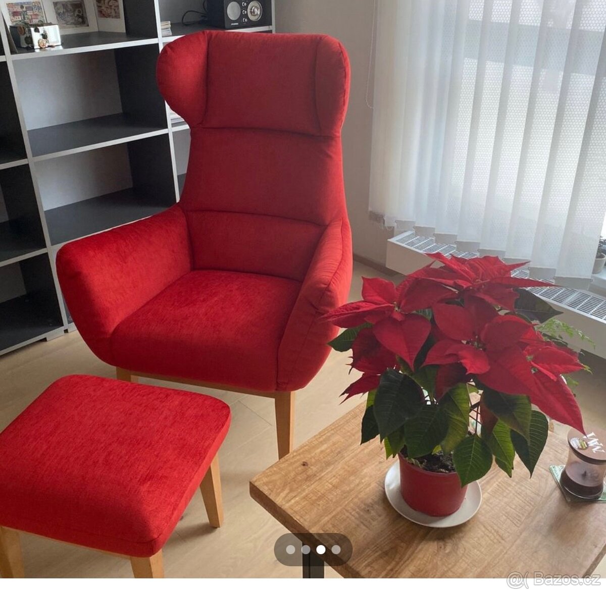 Křeslo luxusní ušák s podnožkou