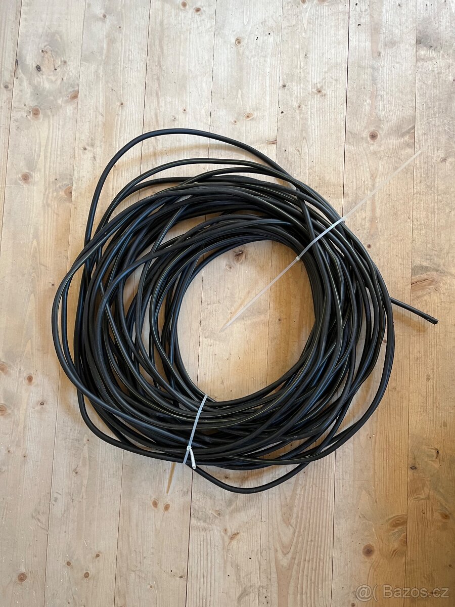 Kabel CYKY-J 5x2,5 42m +/- 1m