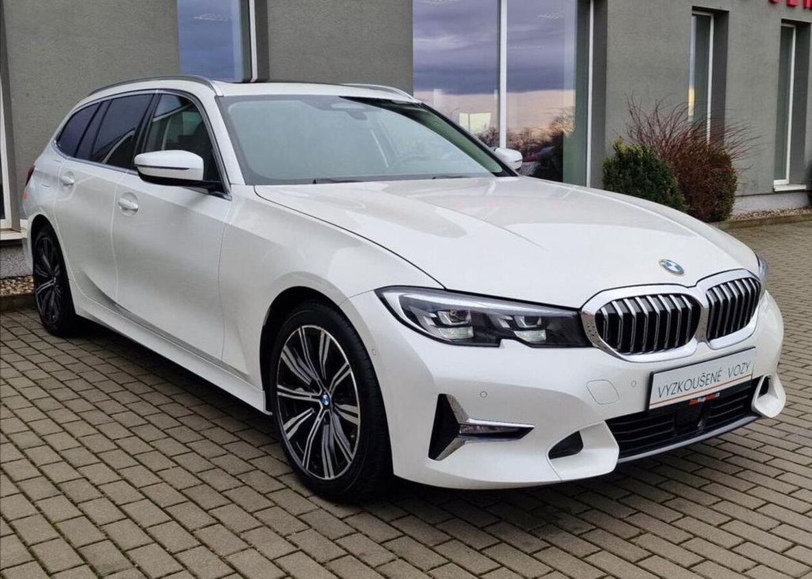 BMW Řada 3, 320d xDrive,Luxury,ČR,1.Maj.