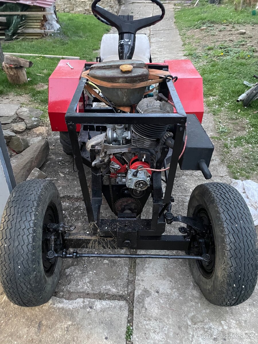 Dobrý den prodám traktor domácí výroby