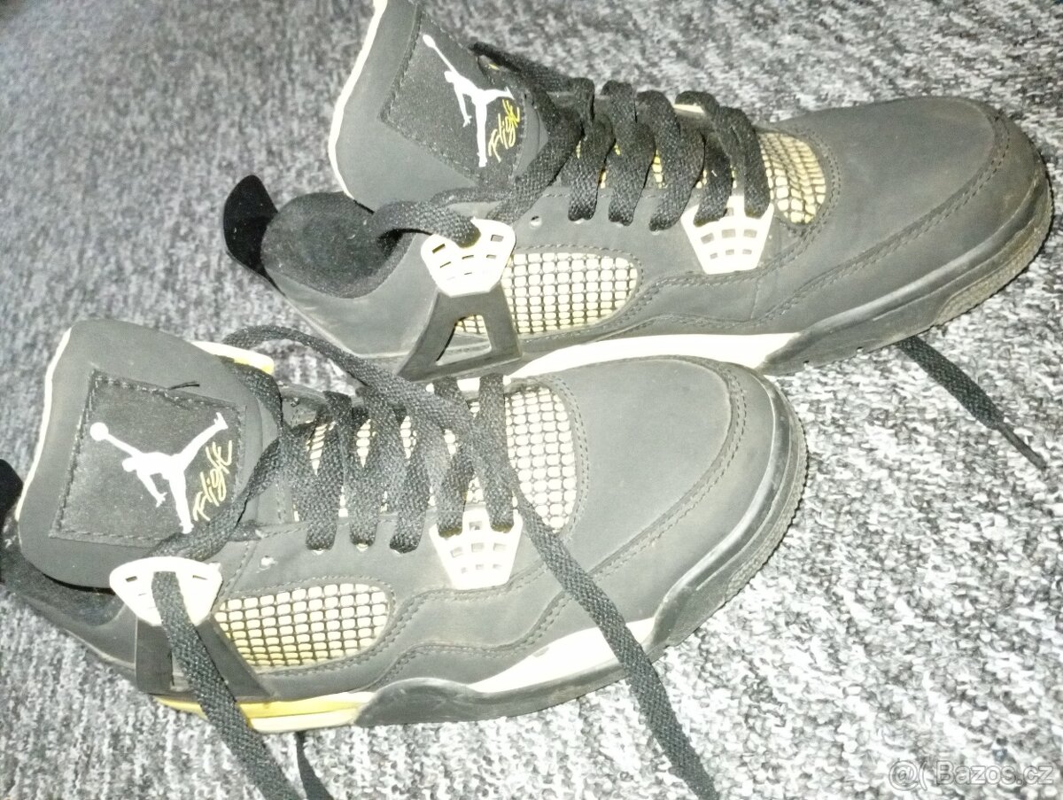 Air Jordan retro