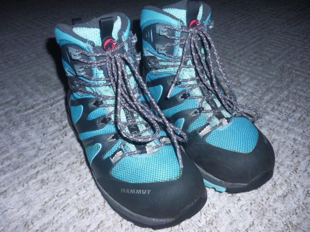 MAMMUT - boty
