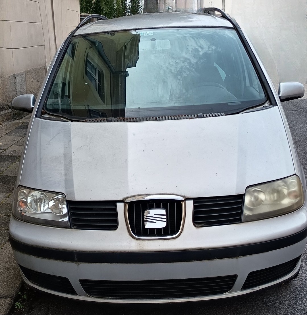 Prodám Seat Alhambra 1,9 tdi 85 KW r.2003
