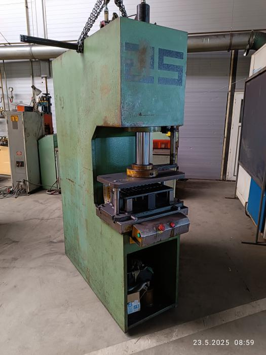 Lisy - hydraulické LUCAS 25tun