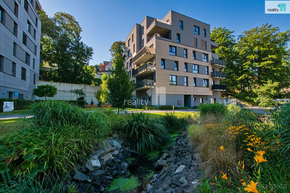 Pronájem bytu 3+1, 90 m2 Liberec