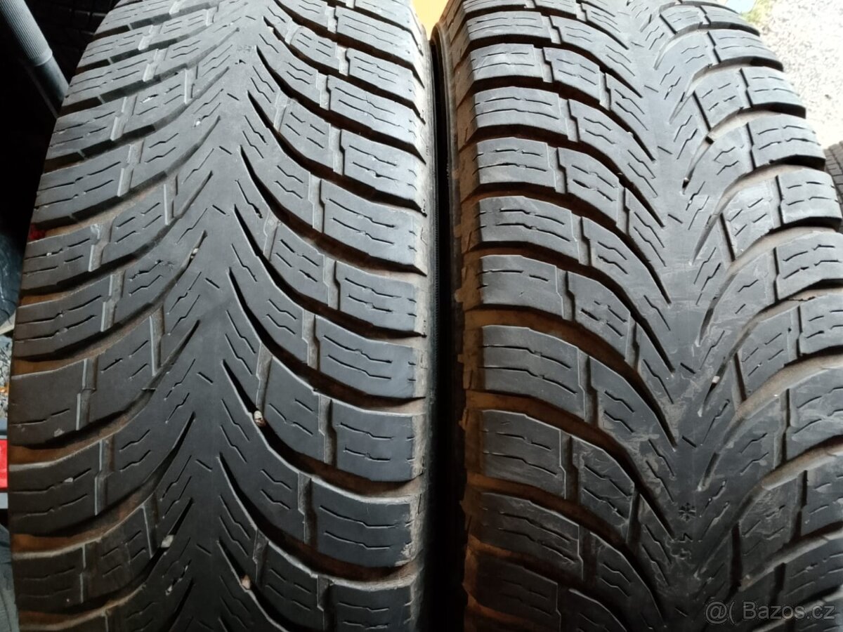 195/70/15c 104/102t Nokian - celoroční pneu 2ks