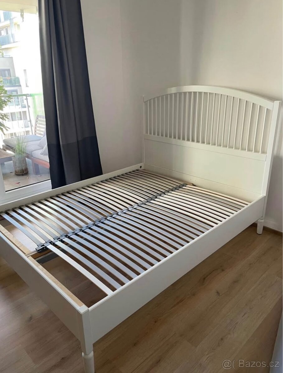 Postel 160cm se dvěma rošty (IKEA)