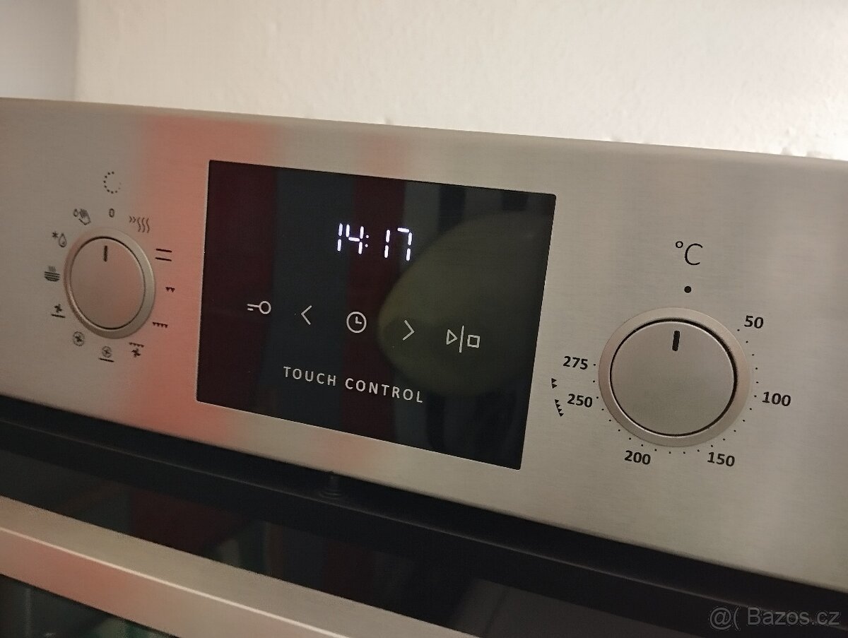 Vestavná trouba Gorenje