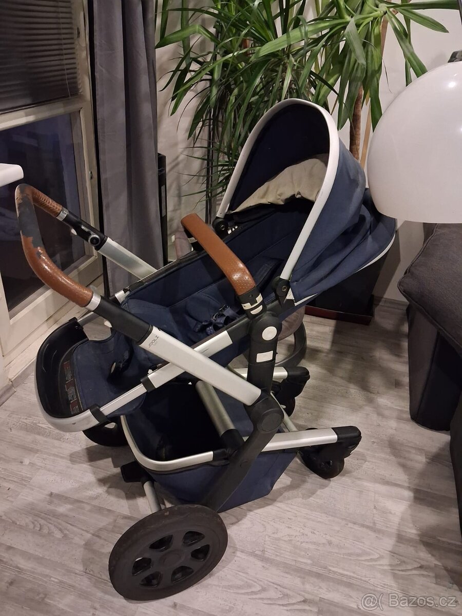 Joolz day 2 parrot blue