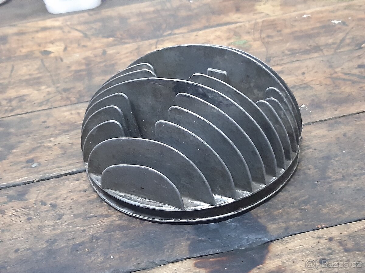 Hlava motoru Jawa 350 354 Kývačka