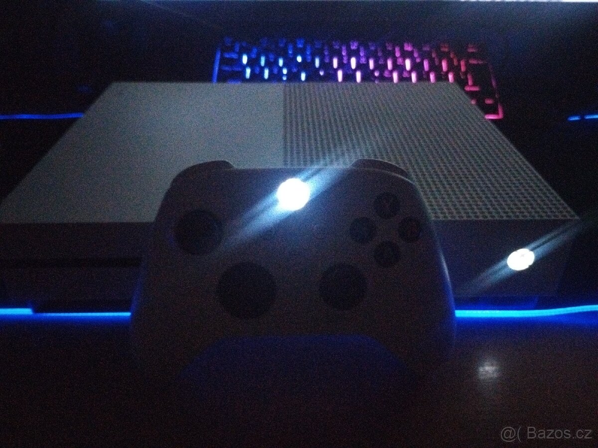 Prodám Xbox one S